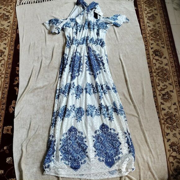 Lane Bryant Floral Crochet Halter A-Line Maxi Dress Size 14/16 NWT - Picture 2 of 9